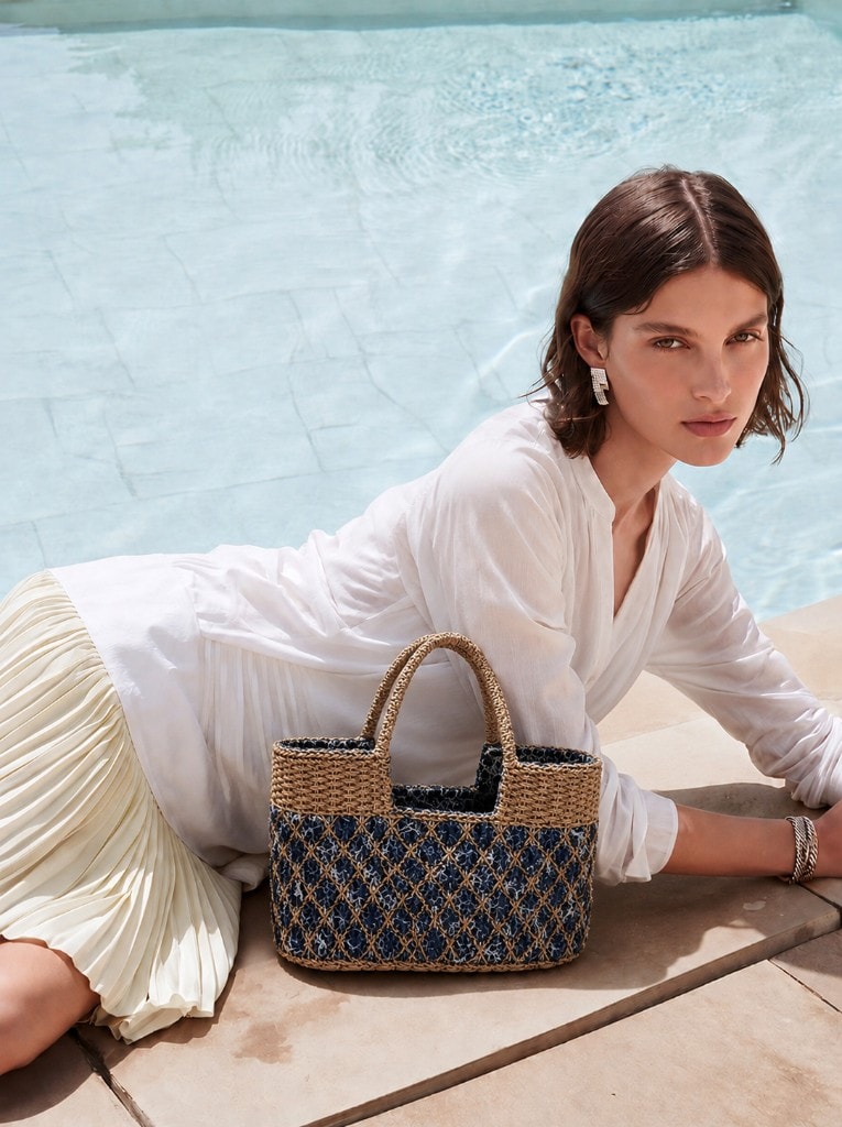 Summer Woven Denim Tote Denim Blue в образе