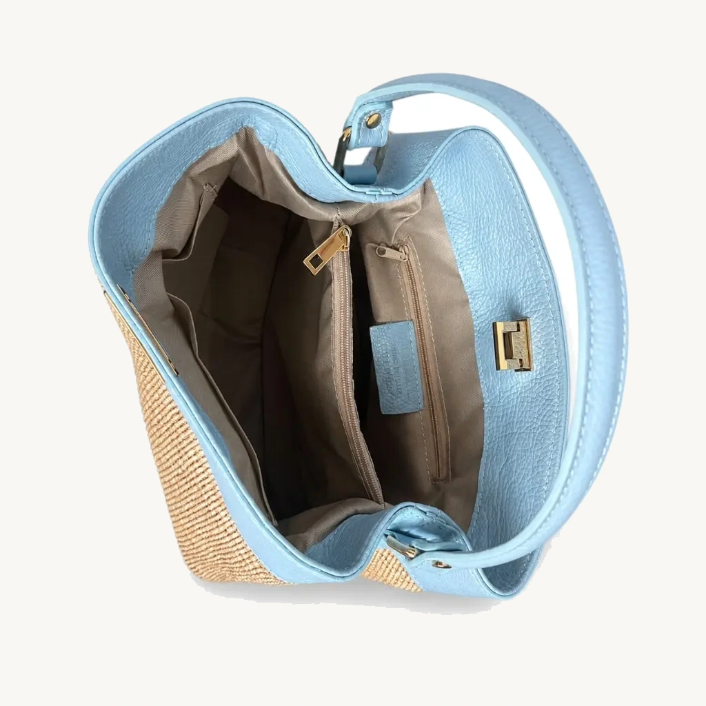Isolde Light Blue — interior