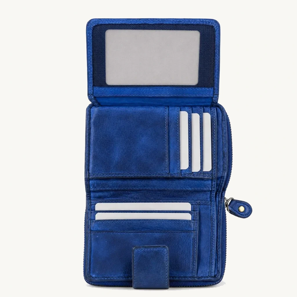Seraphina Cobalt Blue — отделения внутри