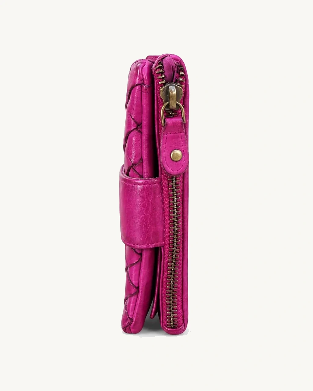 Flavia Magenta — vedere laterală