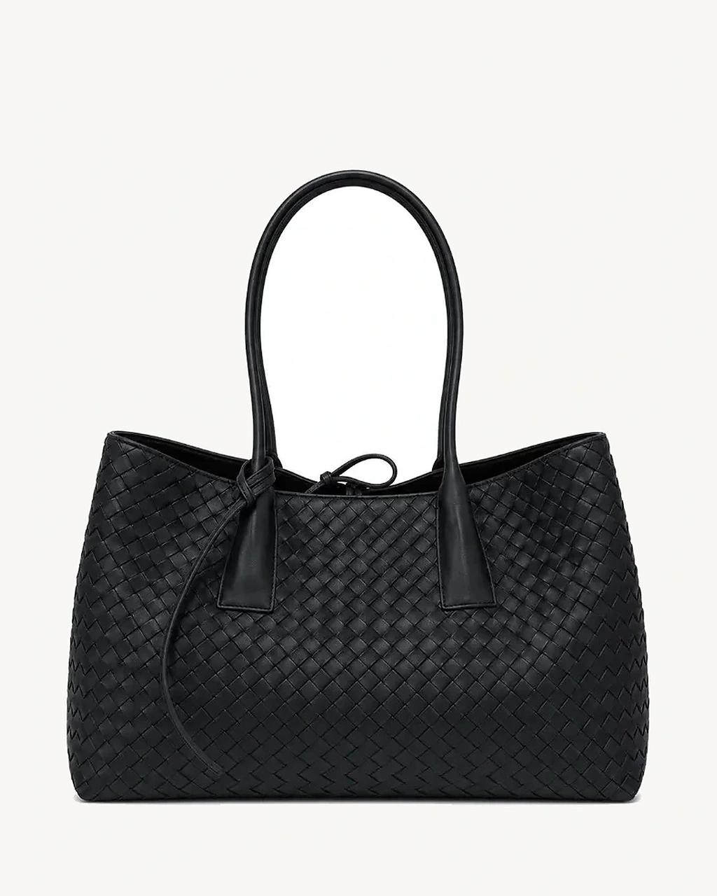 Ondine Black — vedere frontală